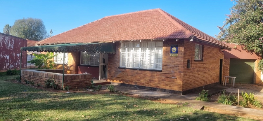 3 Bedroom Property for Sale in Stilfontein Ext 1 North West